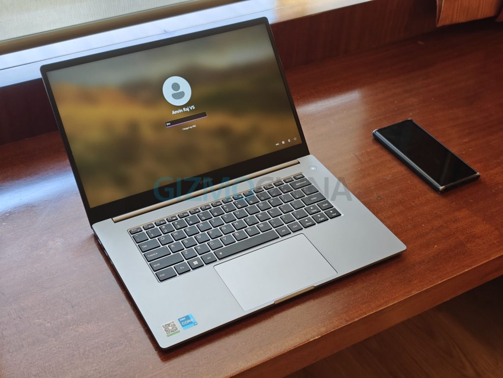 Infinix Inbook Y2 Plus