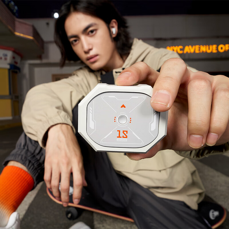 PANDAER Noise-Canceling Earphones