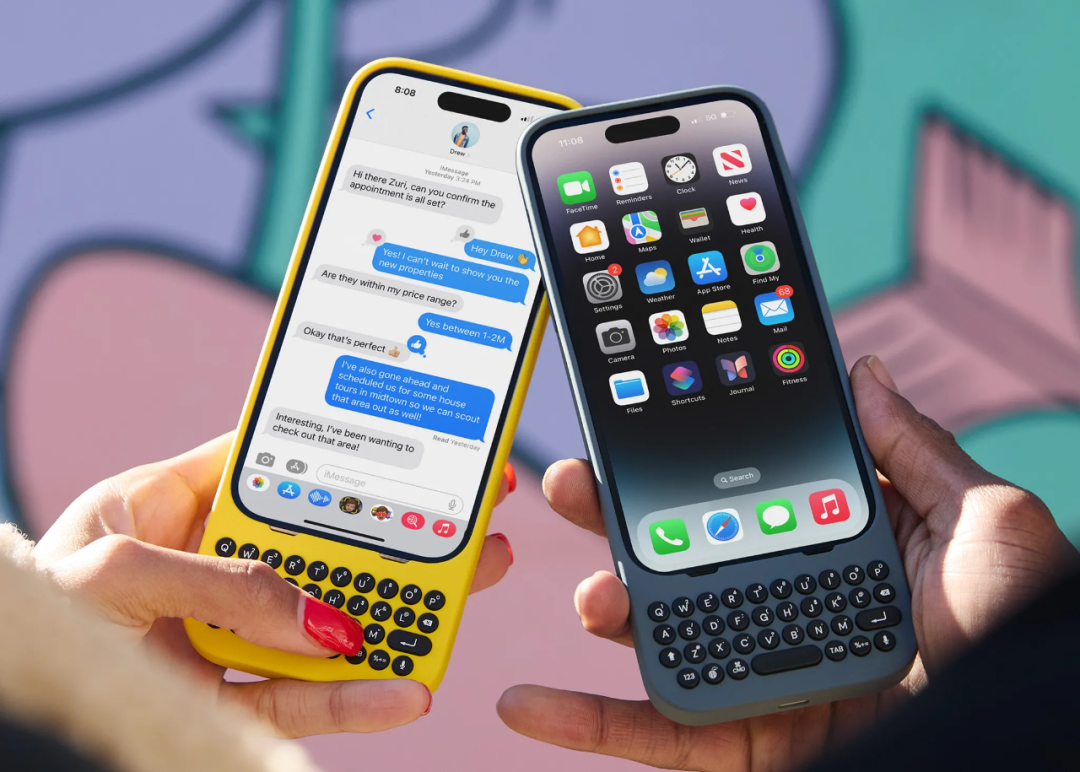 Clicks releases a physical QWERTY keyboard for the iPhone Pro models