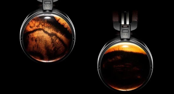 Audio-Technica ATH-AWKG Black persimmon wood-limited headphones