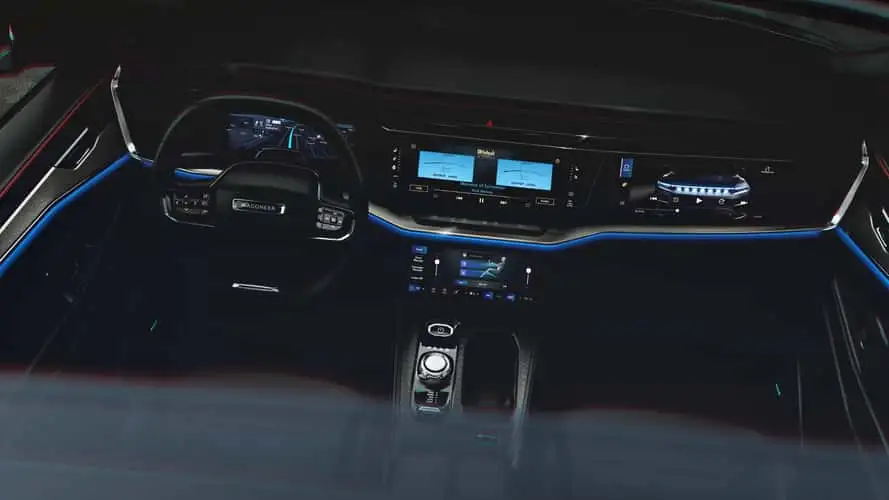 Jeep Unveils HighTech Interior of the Electric Wagoneer S Gizmochina