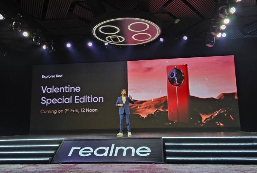 Realme 12 Pro+ red