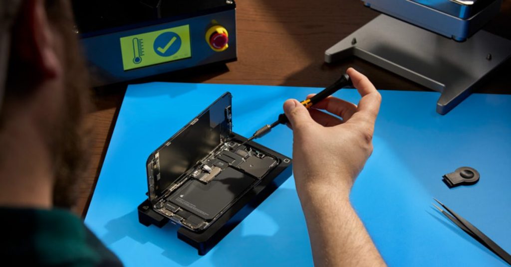 Apple self repair iPhone