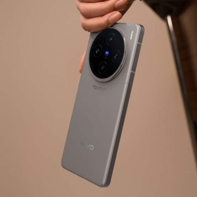 Vivo X100s combined design and features