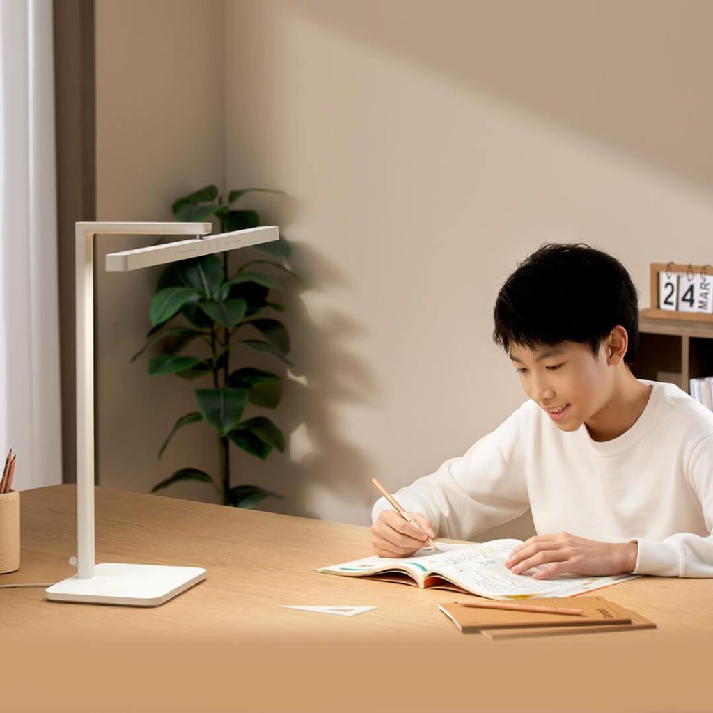 Xiaomi unveils Mijia Desk Lamp 2: Offers bigger lamp head, better ...