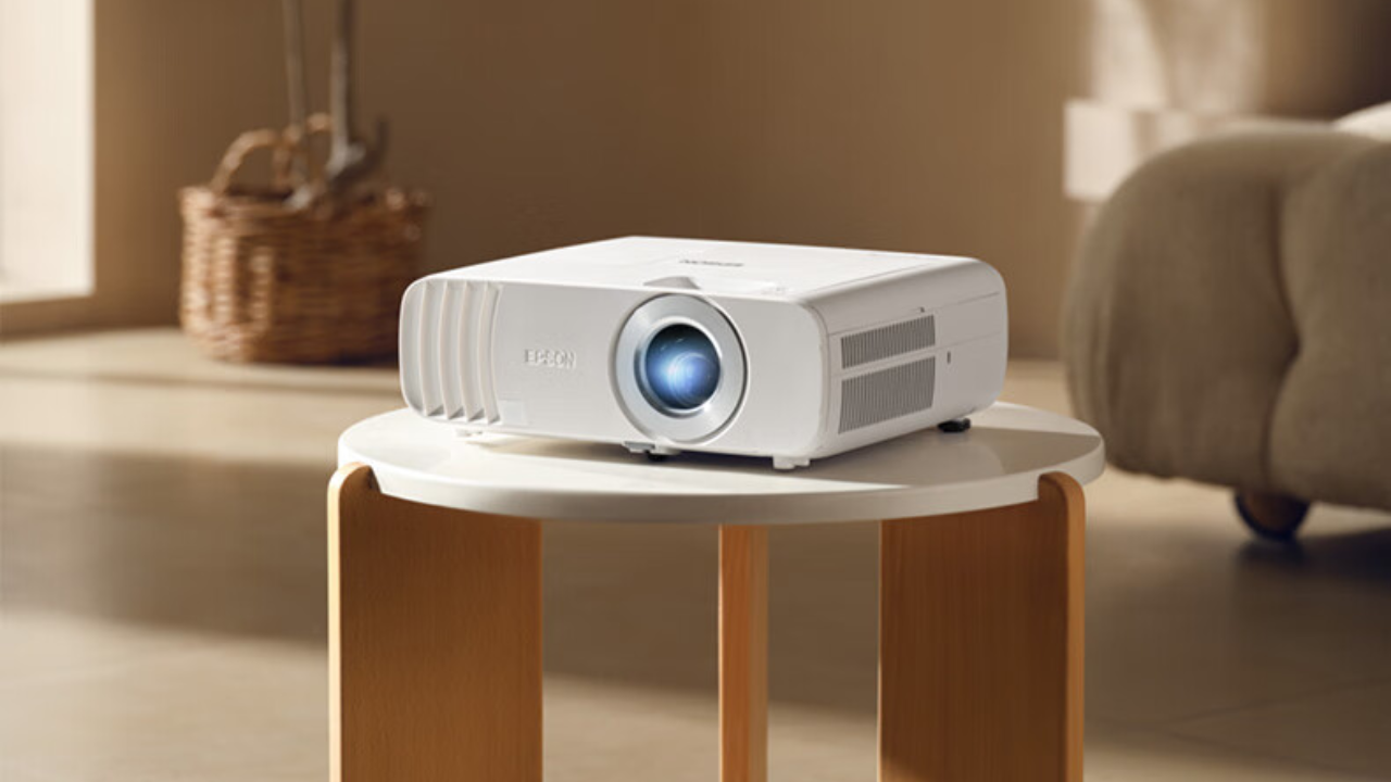 Epson launches CH-TW5750 projector with 2700 lumens, 1080P resolution ...