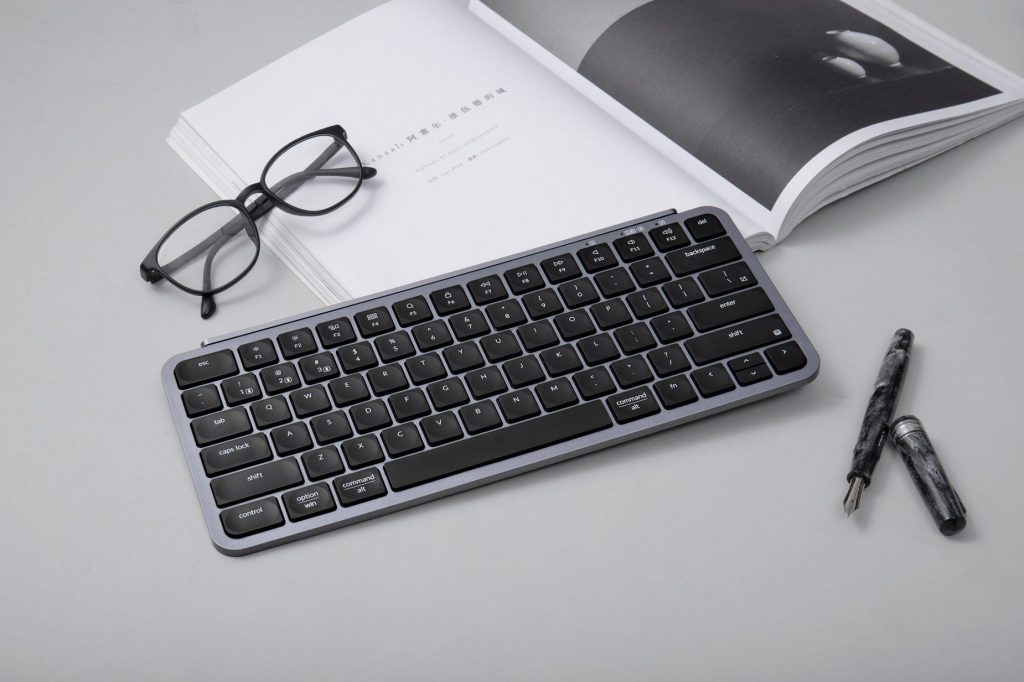 Keychron B1 Pro 键盘