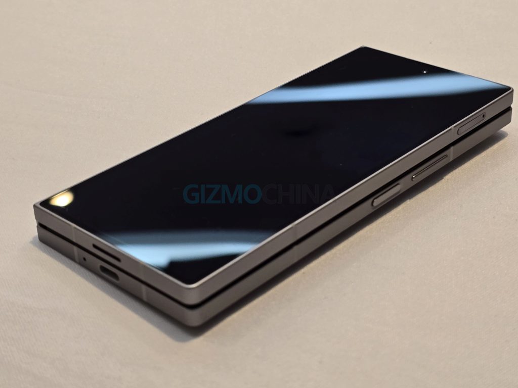 Galaxy Z Fold 6