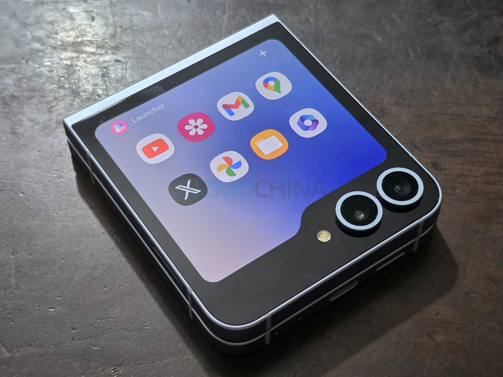 Samsung Galaxy Z Flip 6