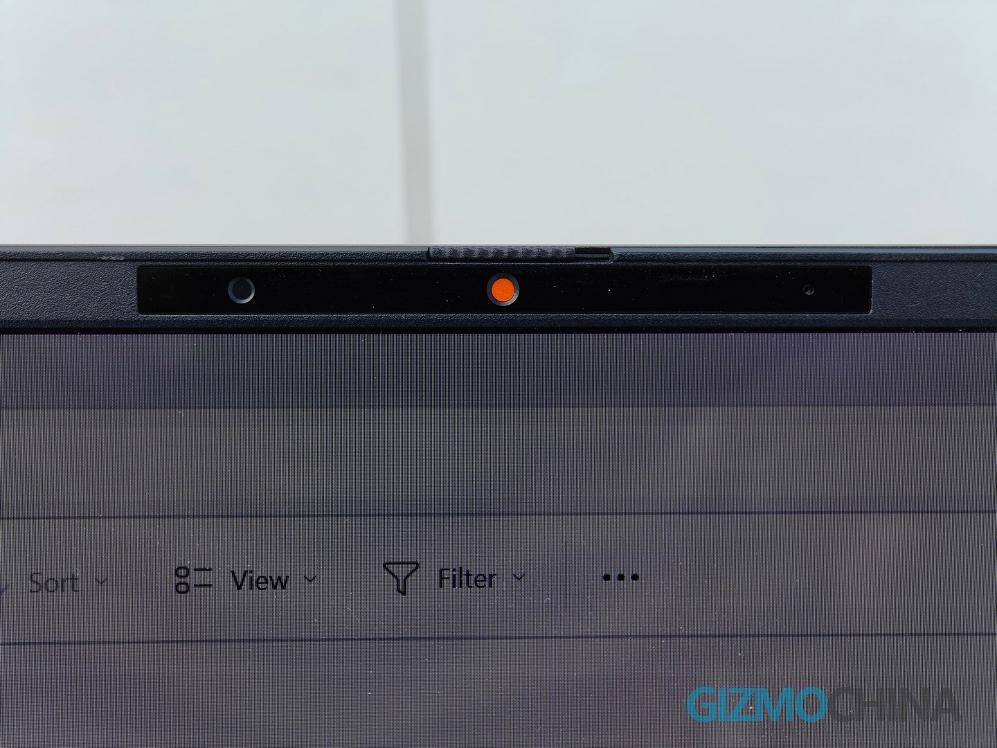 Asus Vivobook S 14 (M5406)