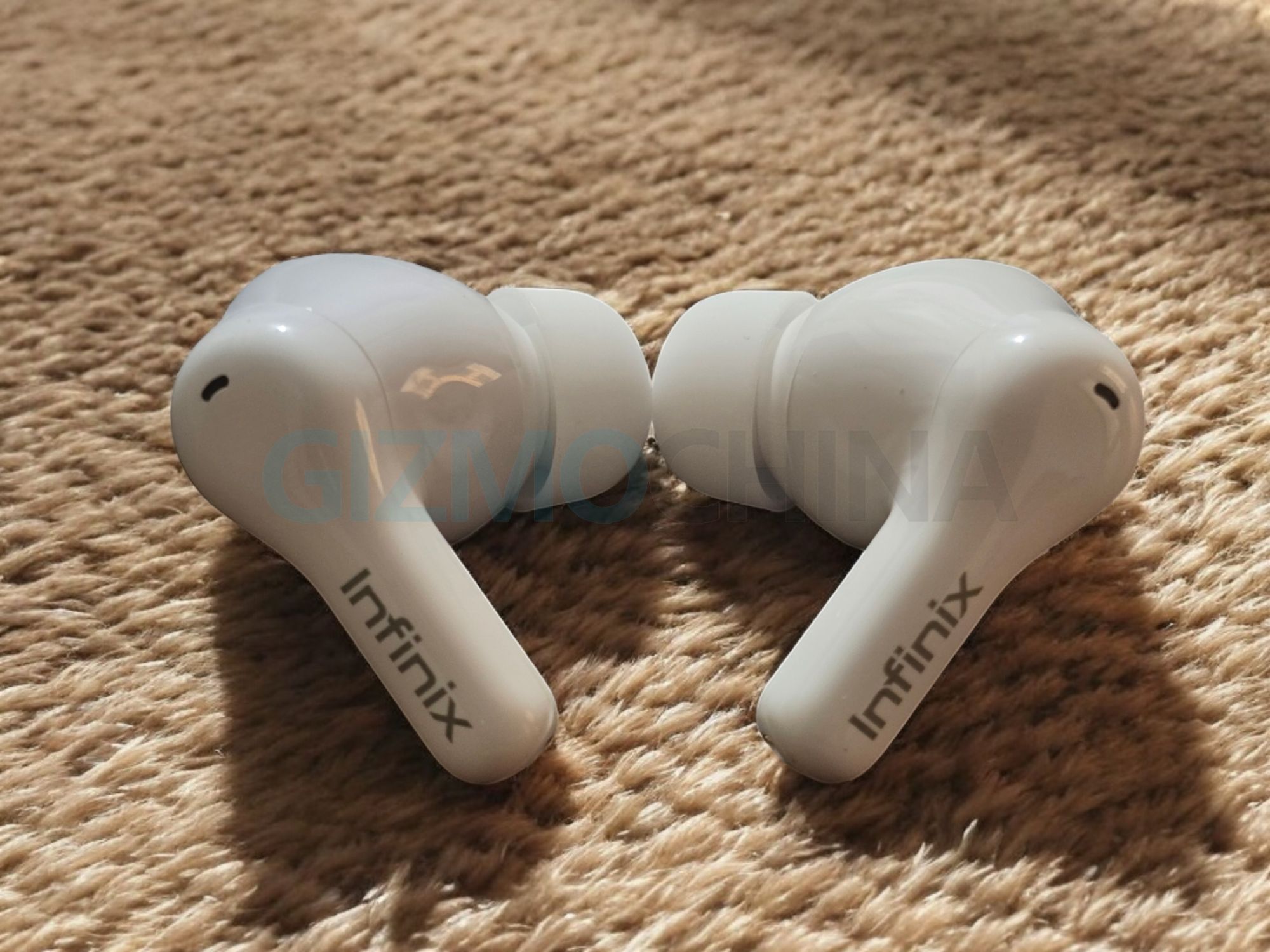 Infinix XE27 TWS earbuds