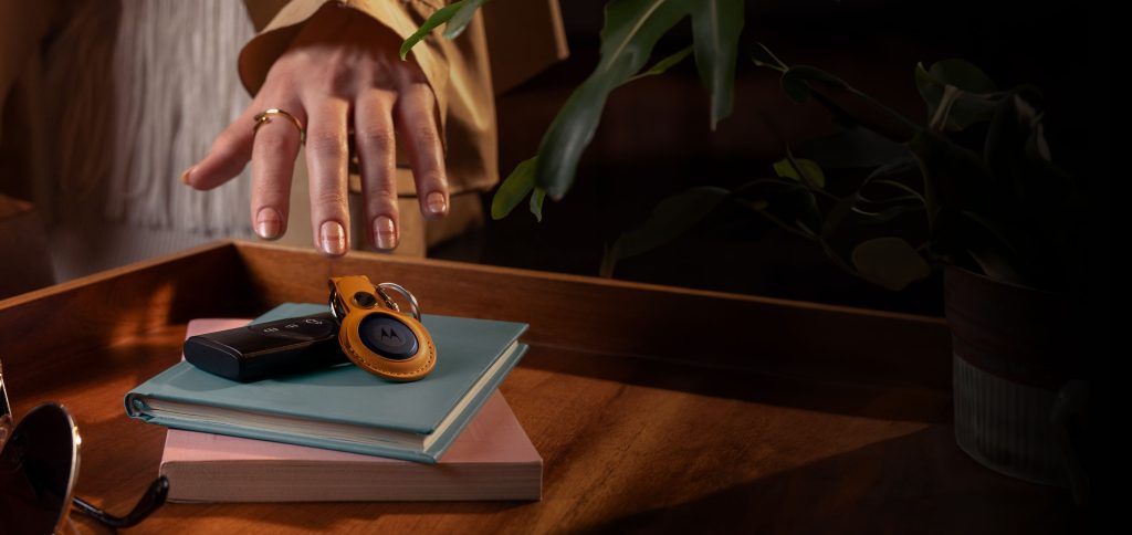Motorola Moto Tag