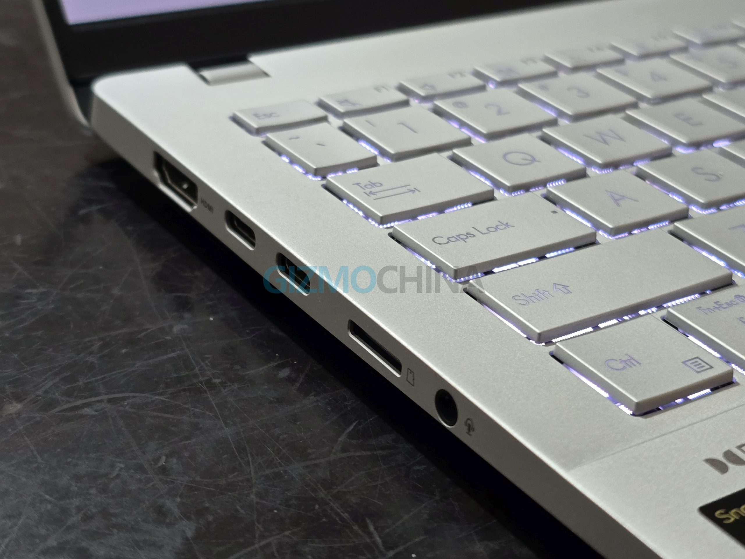 Asus Vivobook S15