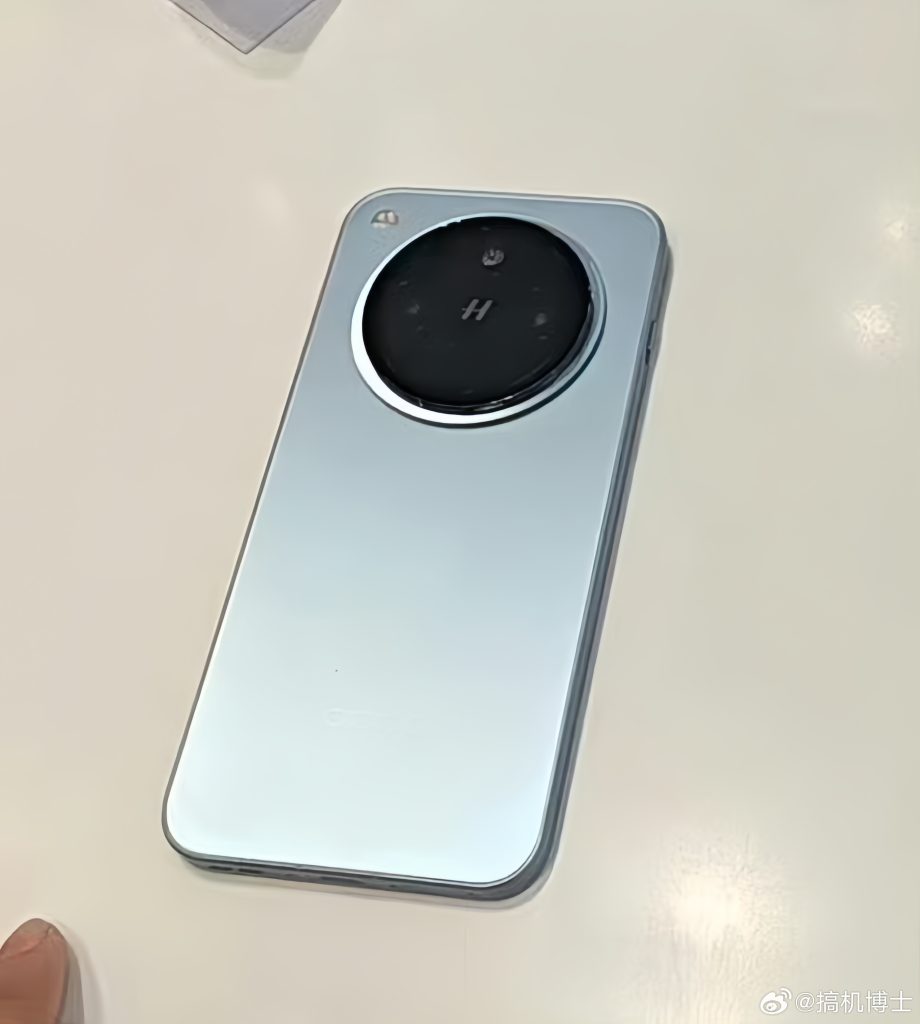 Oppo Find X8 rear design