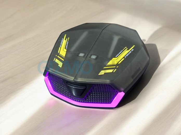 Nu Republic Cyberstud X4 Firefly