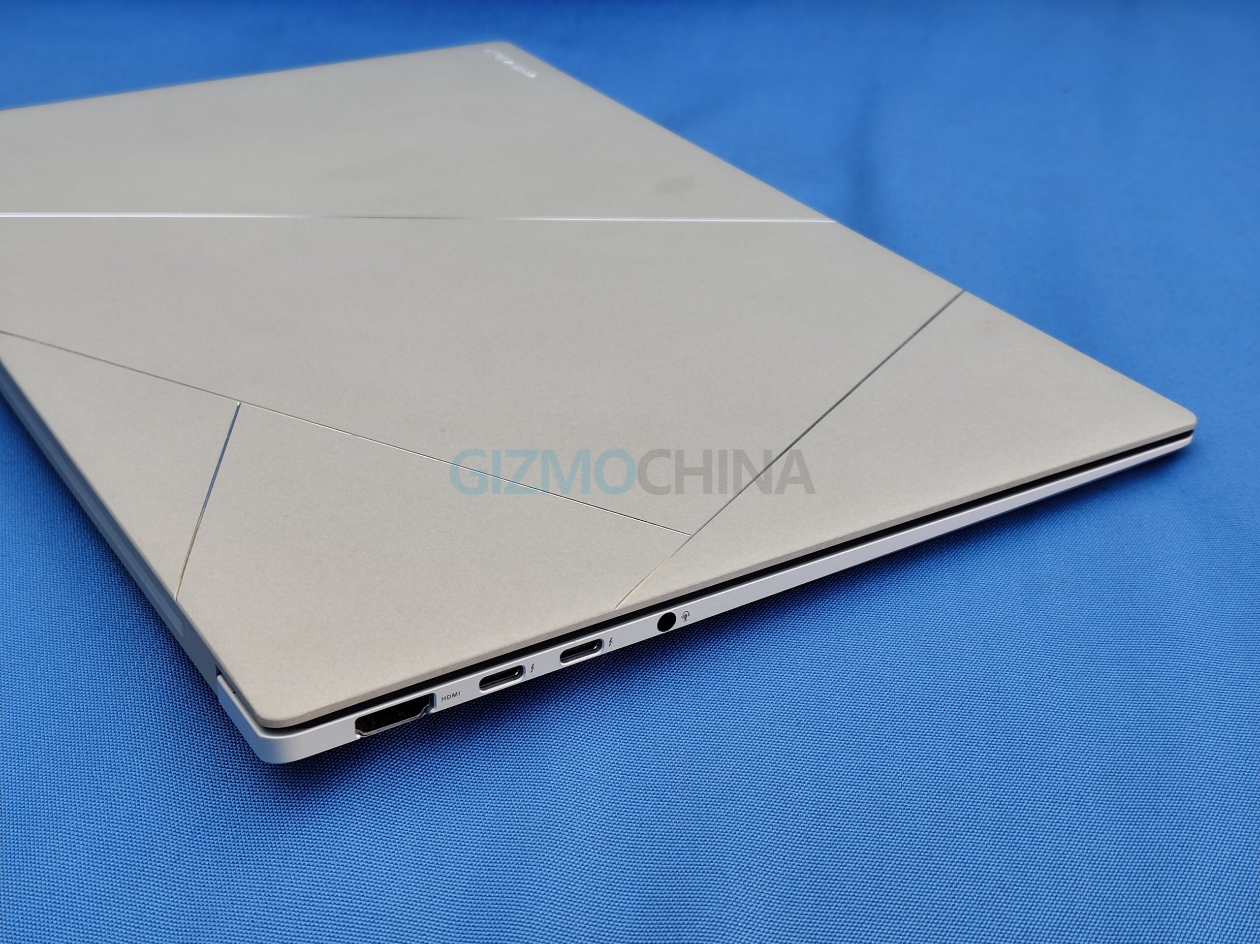 Aus Zenbook S14 OLED (2024)