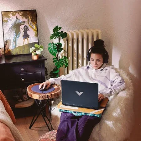 HP Victus 15