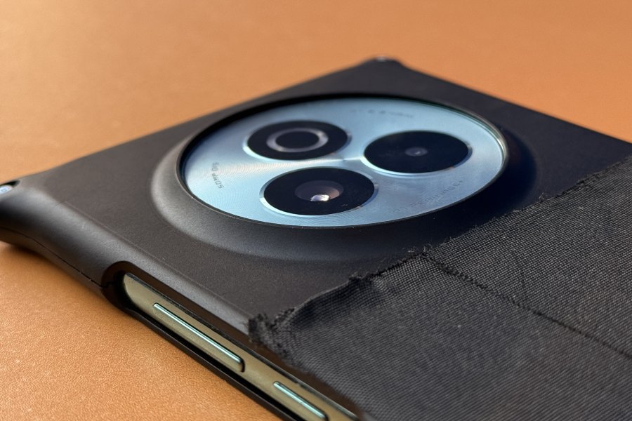 Realme-P3-Pro-design-2