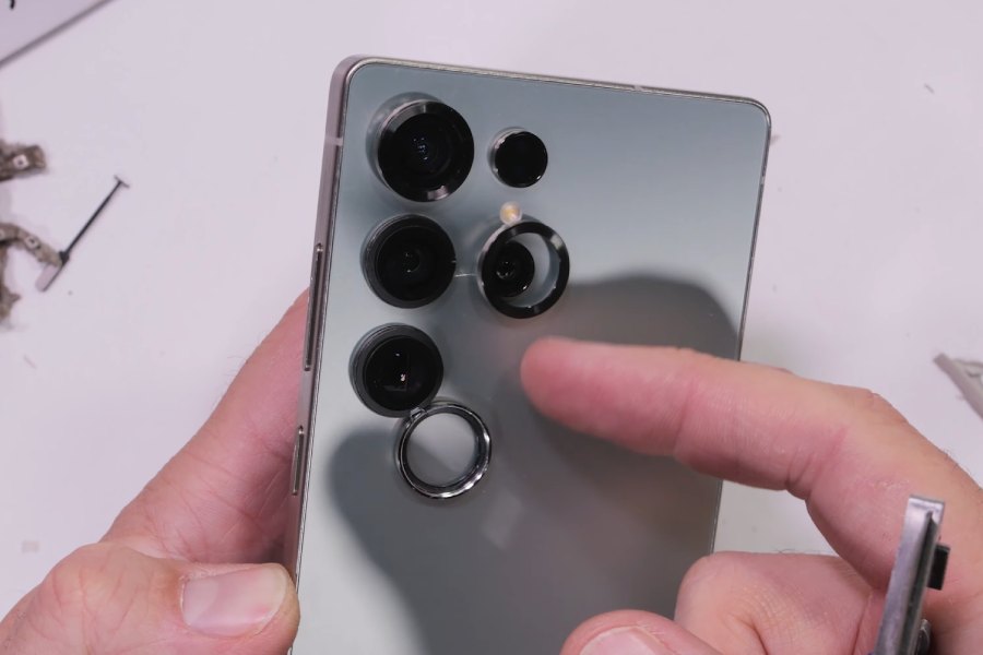 Samsung Galaxy S25 Ultra camera ring pop off