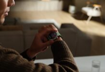 OnePlus Watch 3 arriving in a new 43mm mini variant in India soon: Tipster OnePlus Watch 3