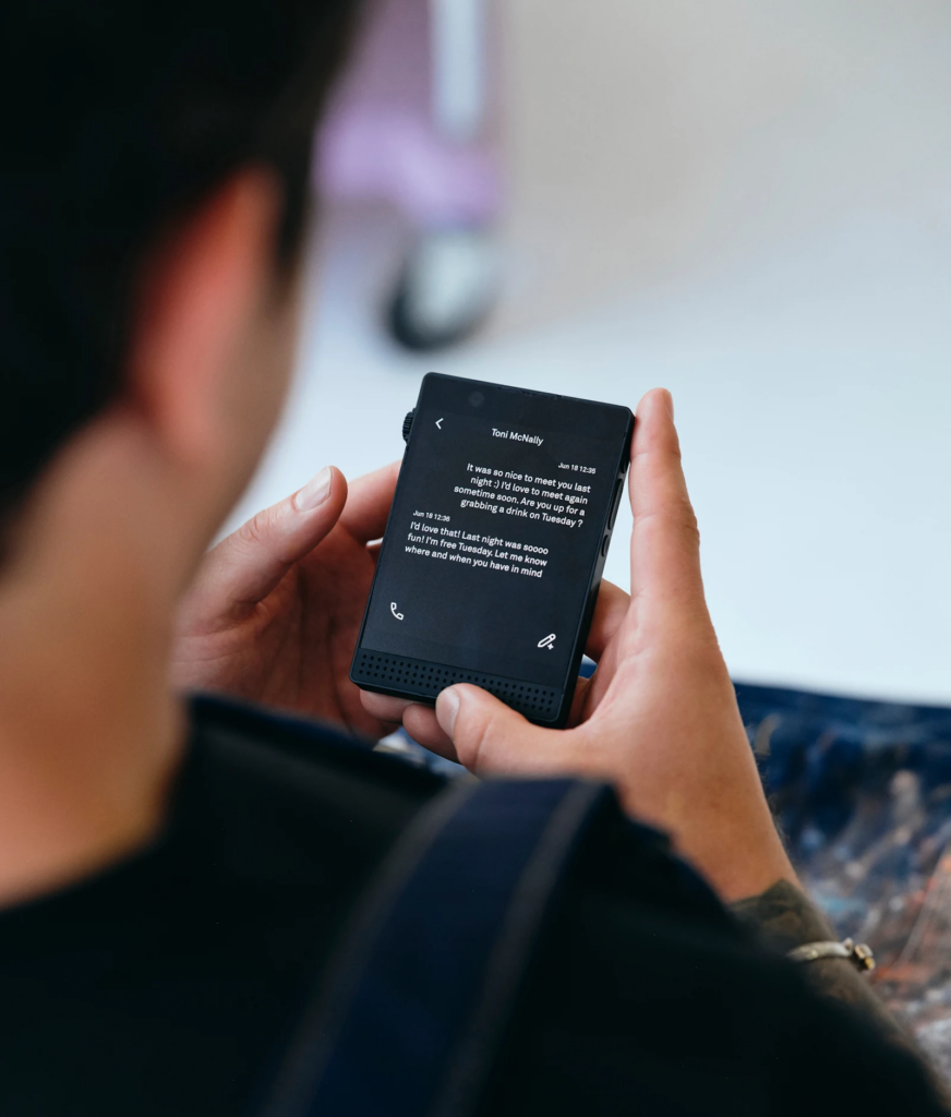 Minimalist Light Phone 3