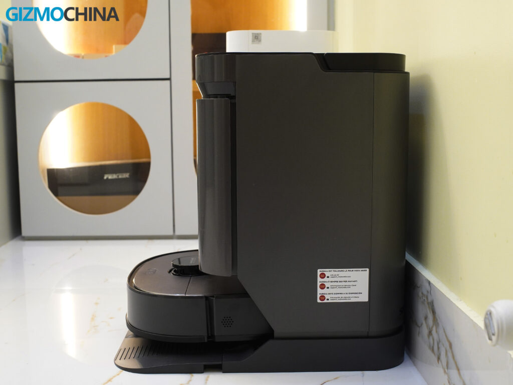 Eureka J15 Pro Ultra robot vacuum
