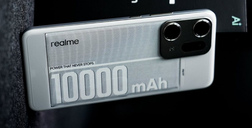 Realme GT 10000mAh कॉन्सेप्ट फोन-