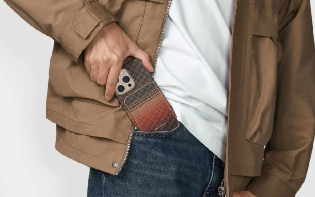 Pitaka Magnetic Power Bank