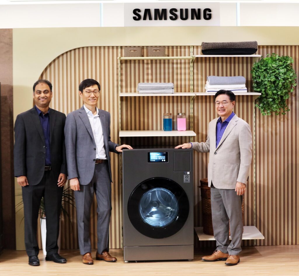 Samsung Technical Seminar_Launch_Ghufran Alam, John S.W. Park, and JB Park