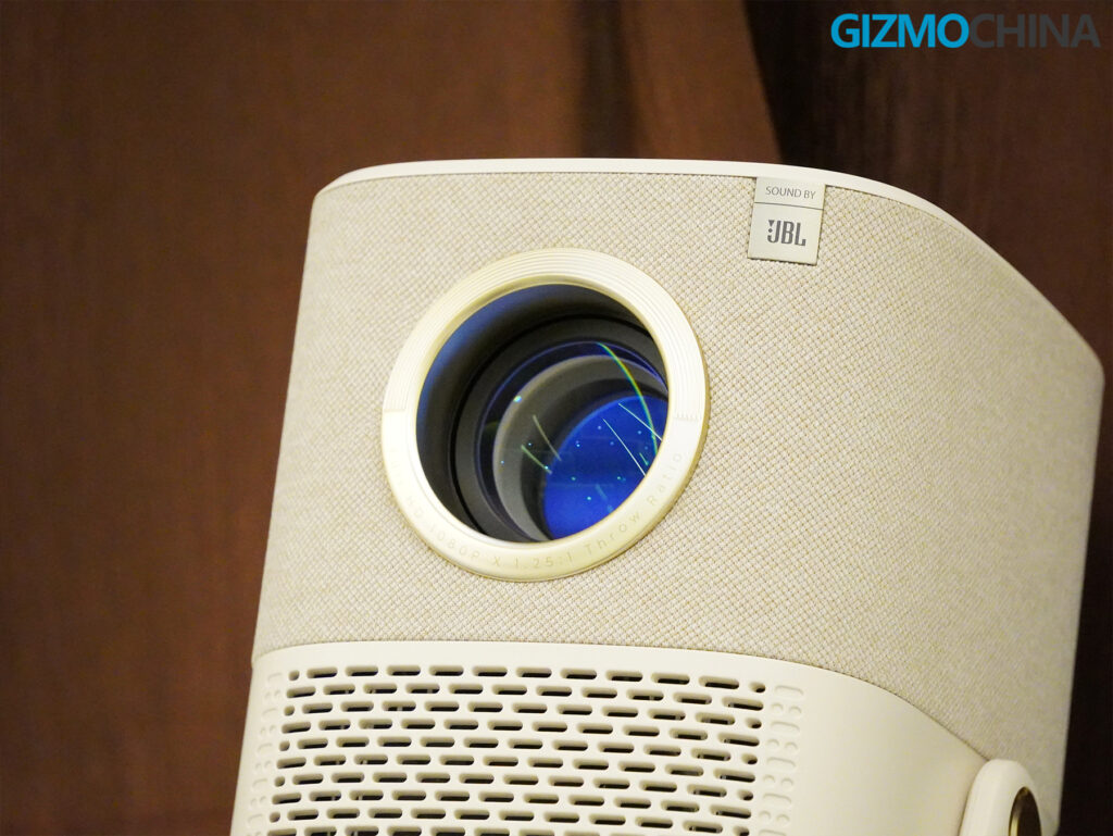 Yaber T2 Plus Portable Projector Review