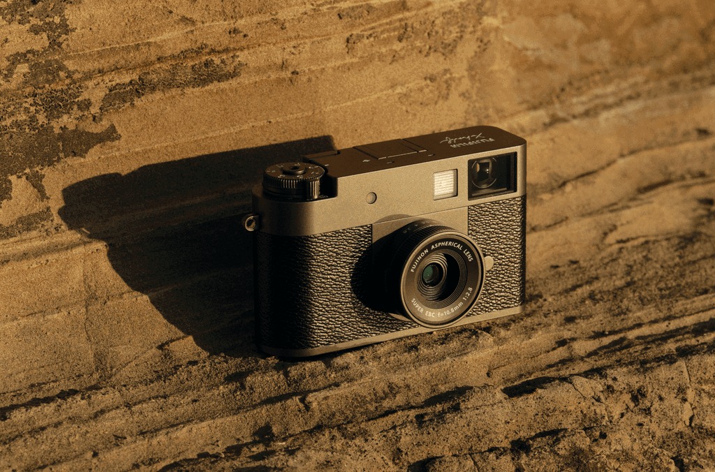 FUJIFILM X-HF1 X