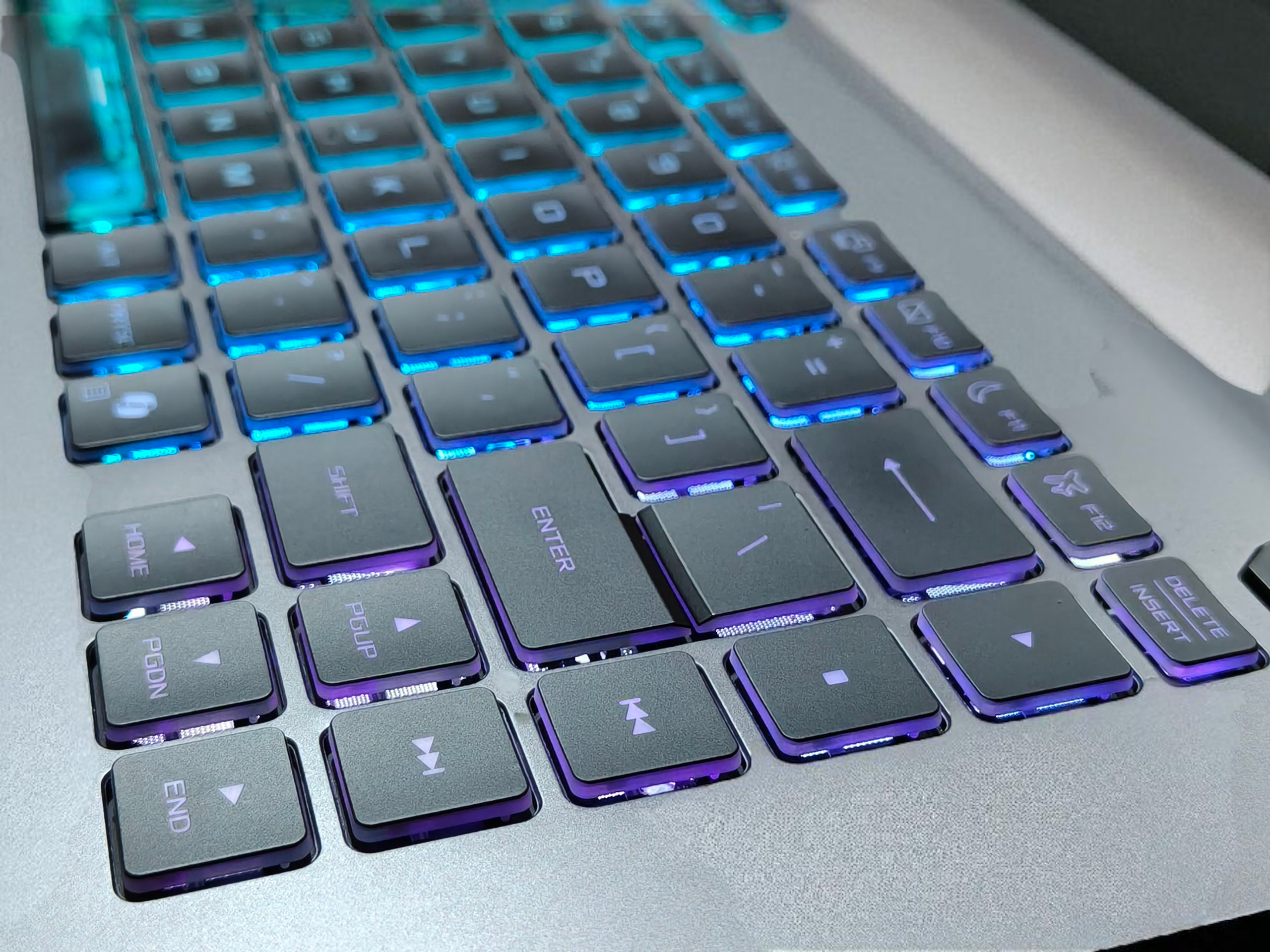 Asus ROG Strix G16 (2025)