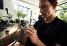 Decathlon launches PS100 Bluetooth speaker with 10h battery, IPX7 & user-replaceable battery Decathlon PS100 Bluetooth Speaker