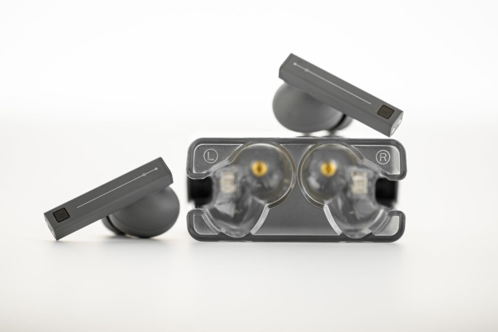 Moondrop Space Travel 2 Ultra earbuds