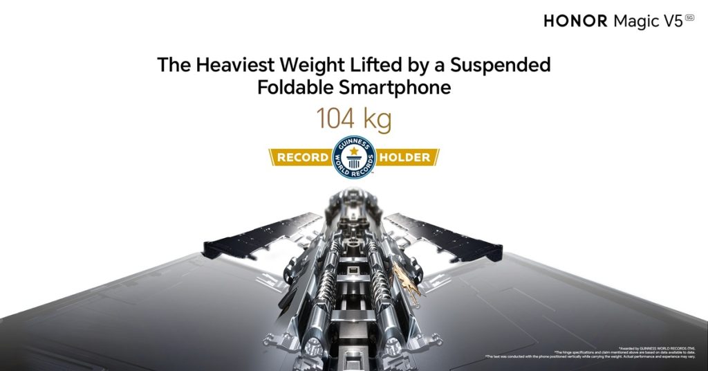 Honor Magic V5 Sets Guinness World Record for Foldable Strength, Lifting  104kg - Gizmochina
