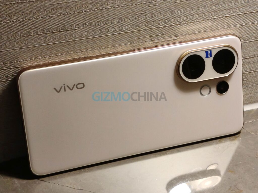 Vivo V60