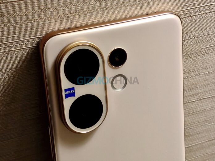 Vivo V60