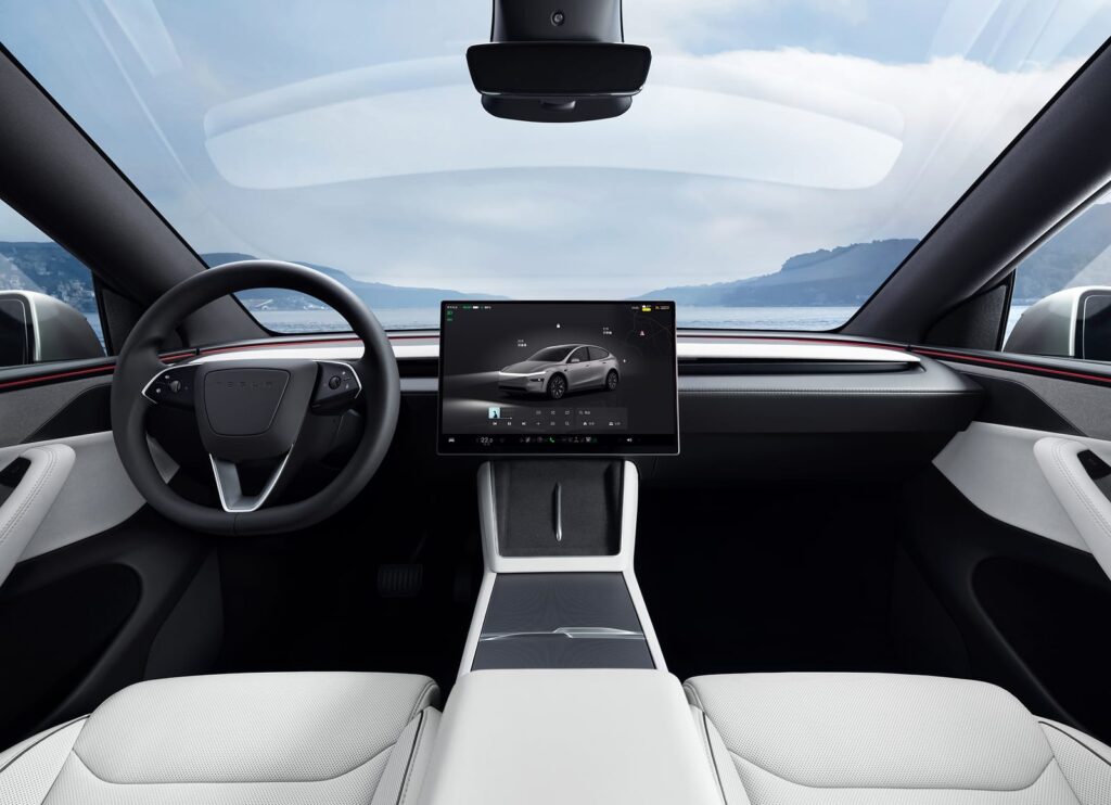 Tesla Model-Y-L