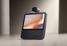 Xiaomi launches a smart display with 3K gimbal camera, night vision & AI assistant Xiaomi Smart Home Display 8 Gimbal Edition
