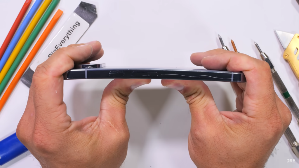 Pixel 10 Pro XL passes durability test: no creeks, no groans, and no cracks