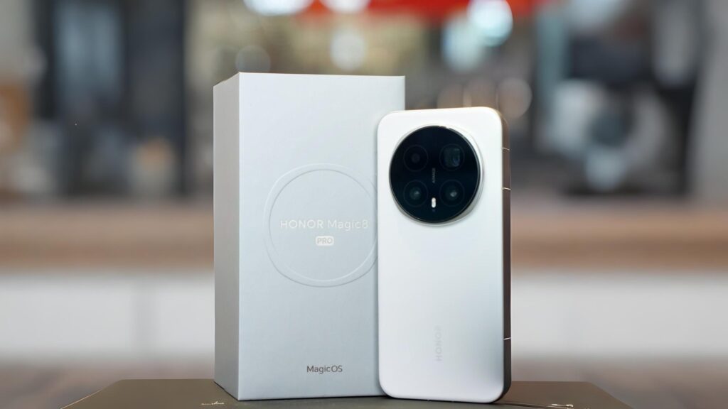 Honor Magic 8 Pro EU variant reportedly packs a much smaller battery than the Chinese variant