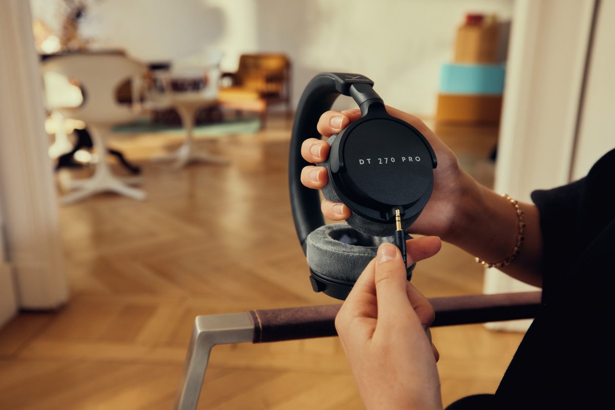 beyerdynamic DT 270 PRO
