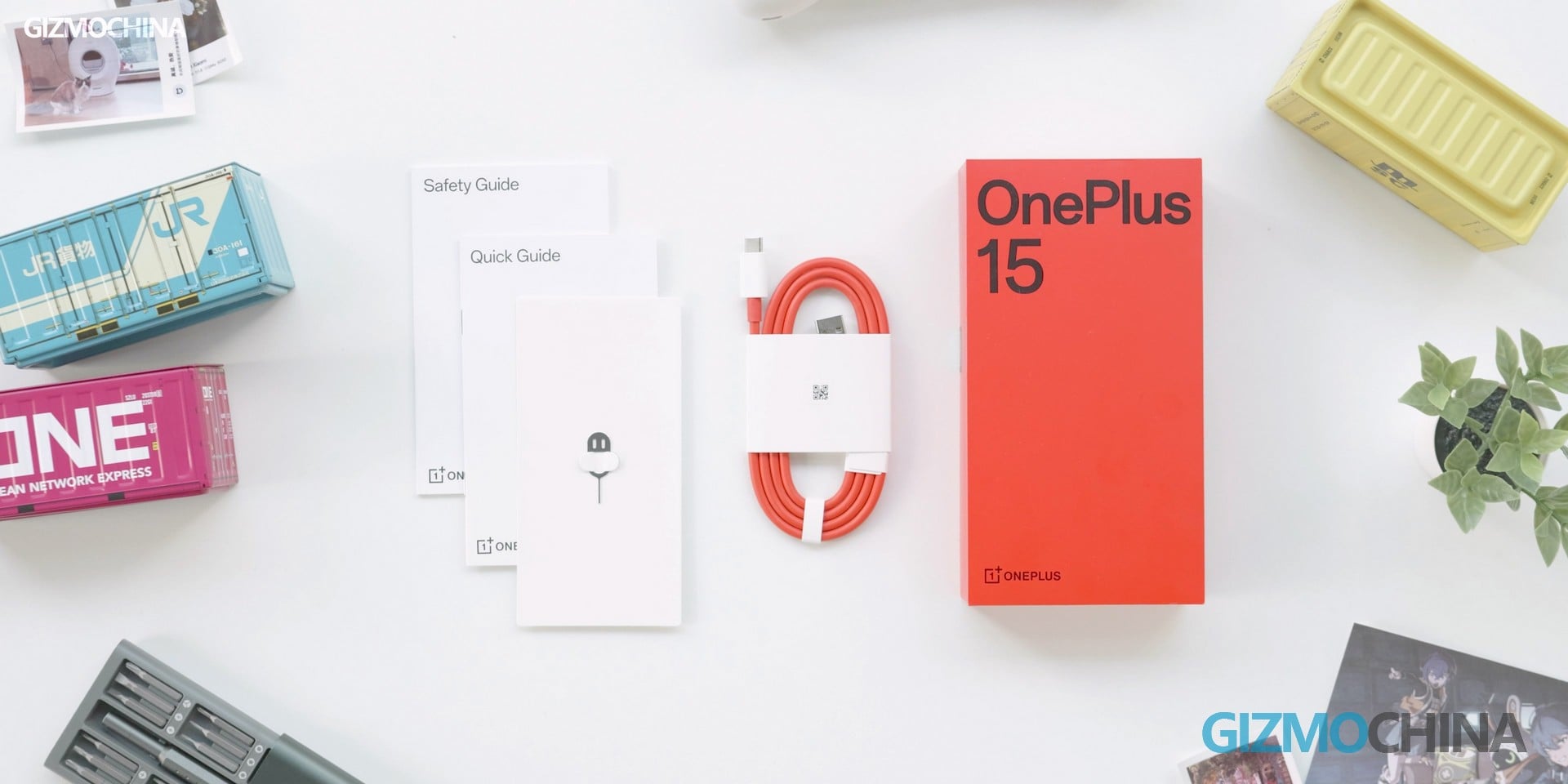 Global OnePlus 15 — What’s the REAL Difference vs China Version?