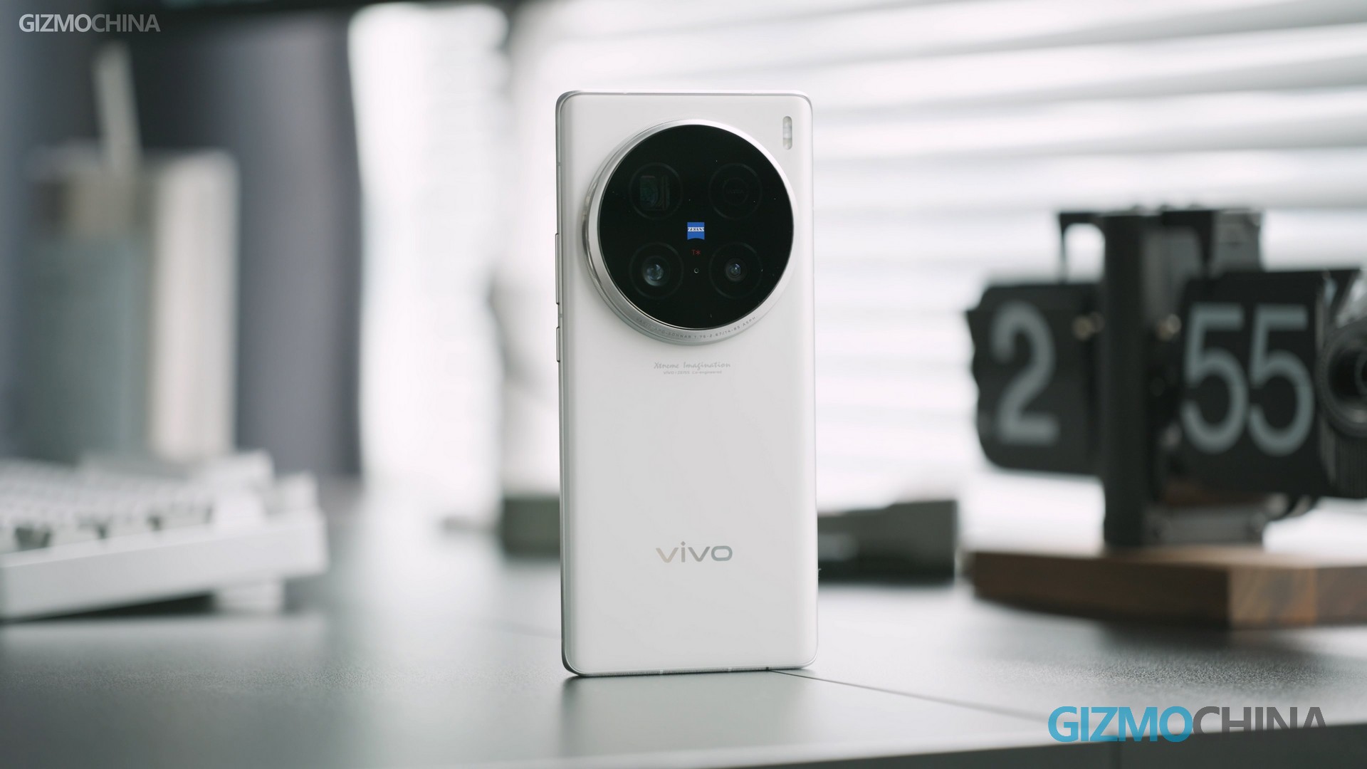 OriginOS 6 update now rolls out to Vivo X100 Ultra