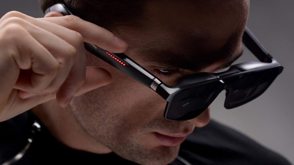 ASUS ROG XREAL R1 gaming glasses