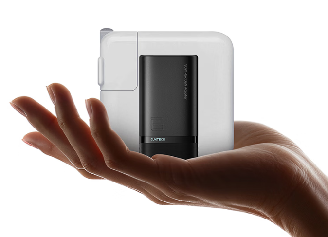 Cuktech 6 Mini GaN charger