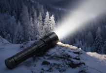 World’s First 10,000mAh Sodium-Ion Flashlight Delivers 2,500 Lumens, Works at -40°C
