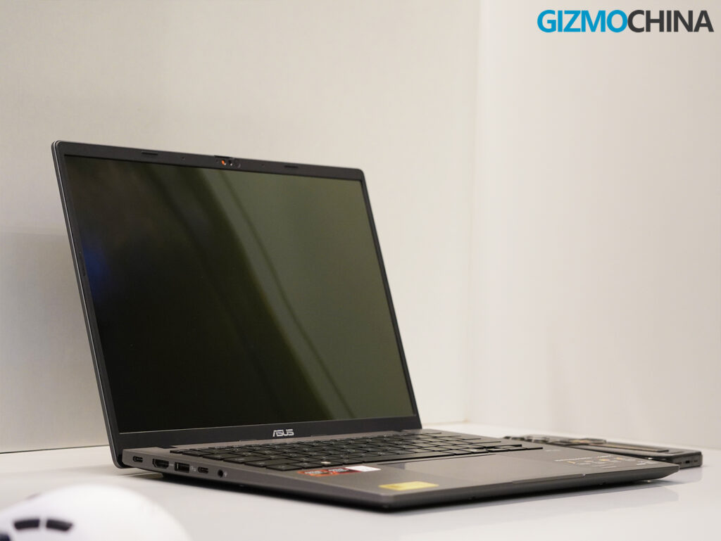 Asus Vivobook S14 (M3407) Review