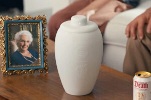 Spotify-cremation-urn-speaker