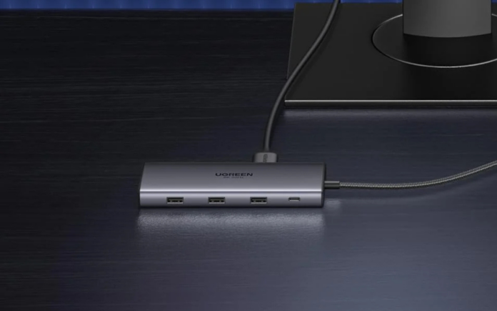 Ugreen-Revodok-Pro-210
